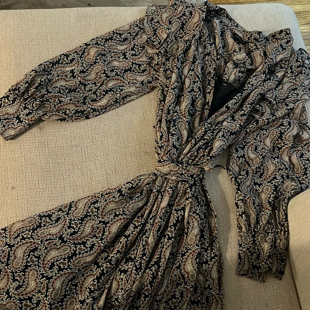 Banana Republic Paisley long sleeve dress